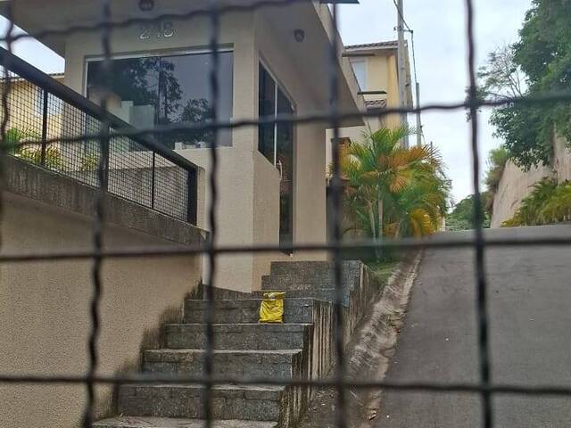 #41 - Sobrado para Venda em Cotia - SP - 1
